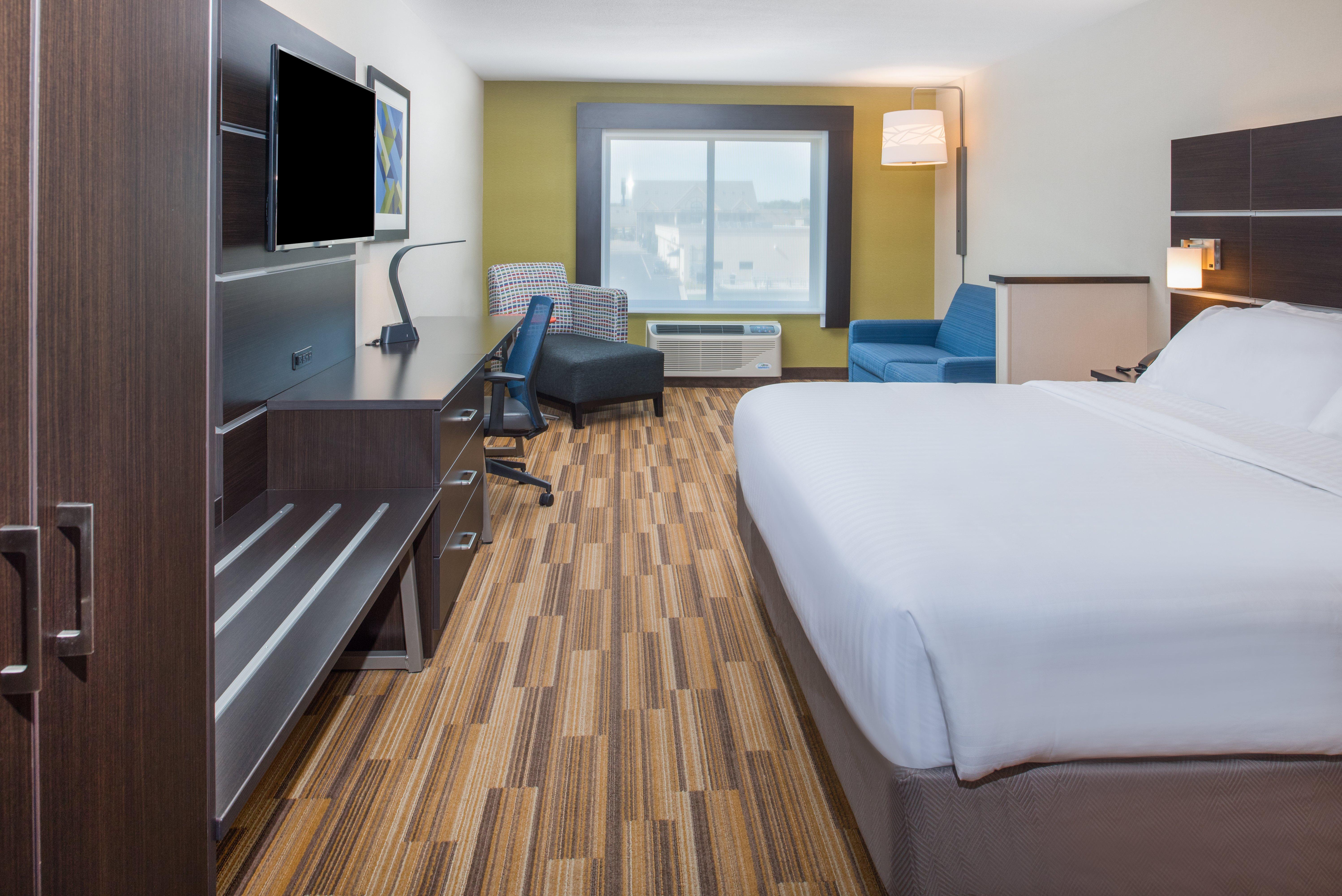 Holiday Inn Express Hotel & Suites Bismarck By Ihg Eksteriør billede