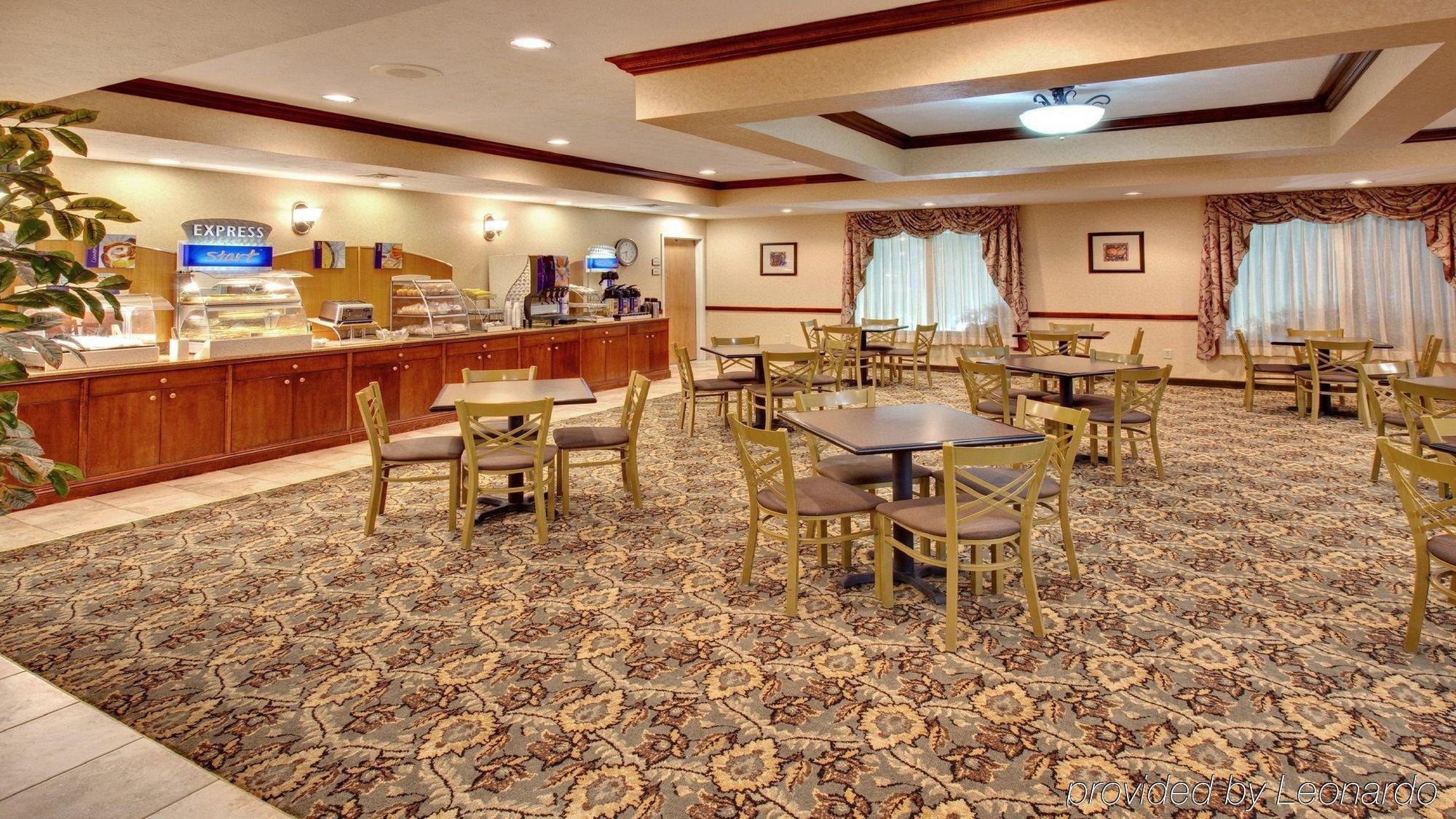 Holiday Inn Express Hotel & Suites Bismarck By Ihg Restaurant billede