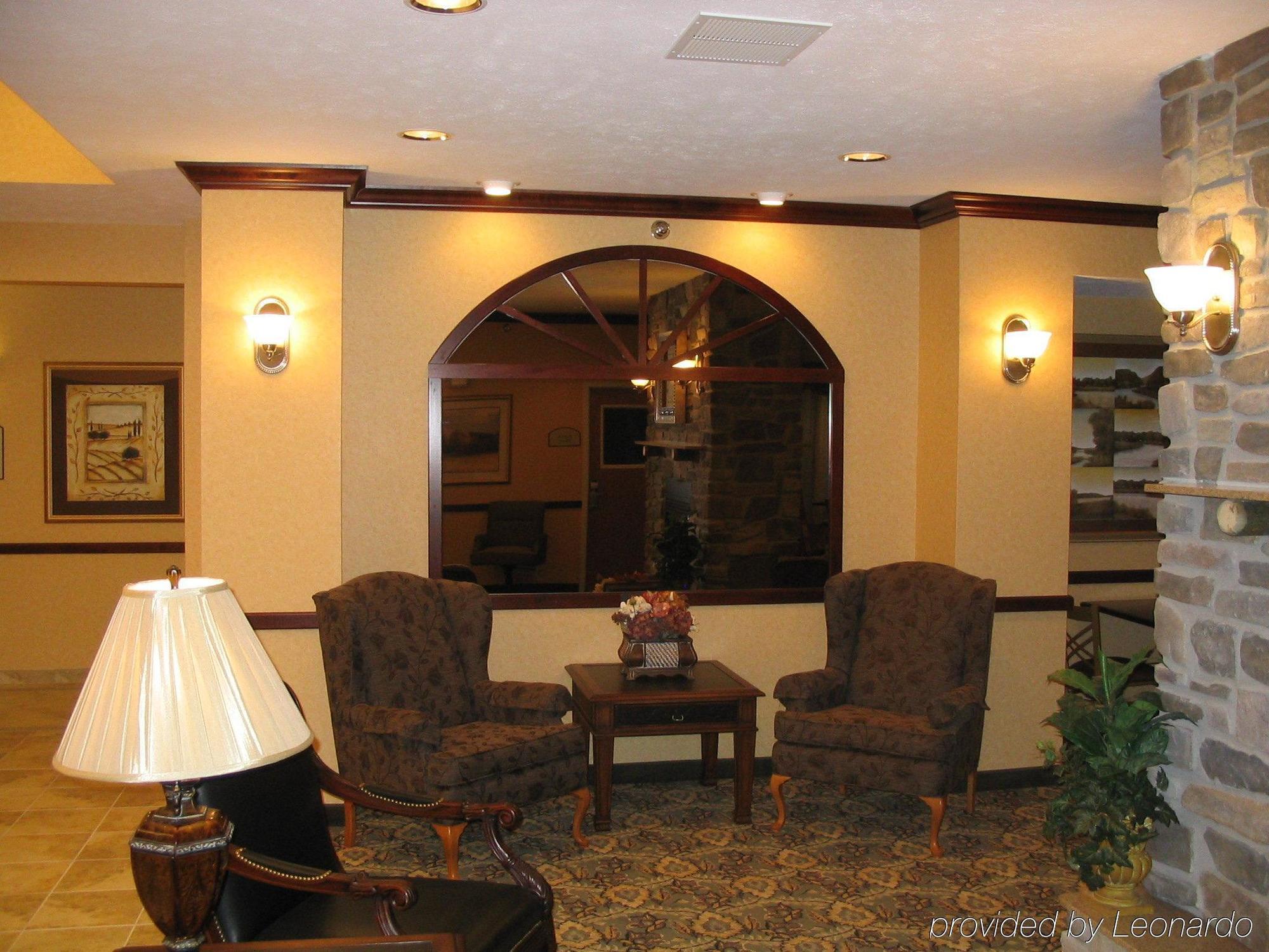 Holiday Inn Express Hotel & Suites Bismarck By Ihg Interiør billede